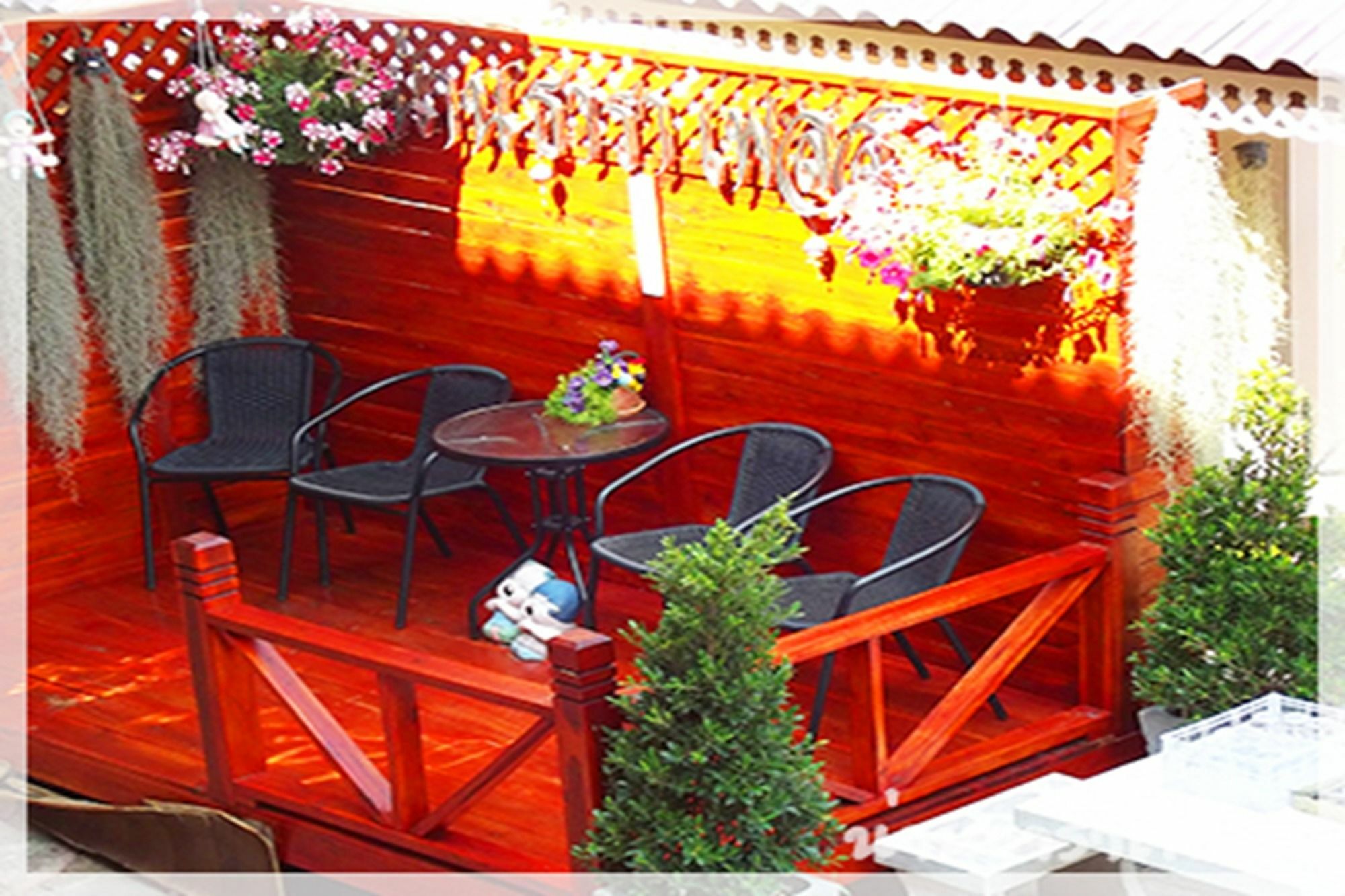 Nan Thara Place Exterior photo