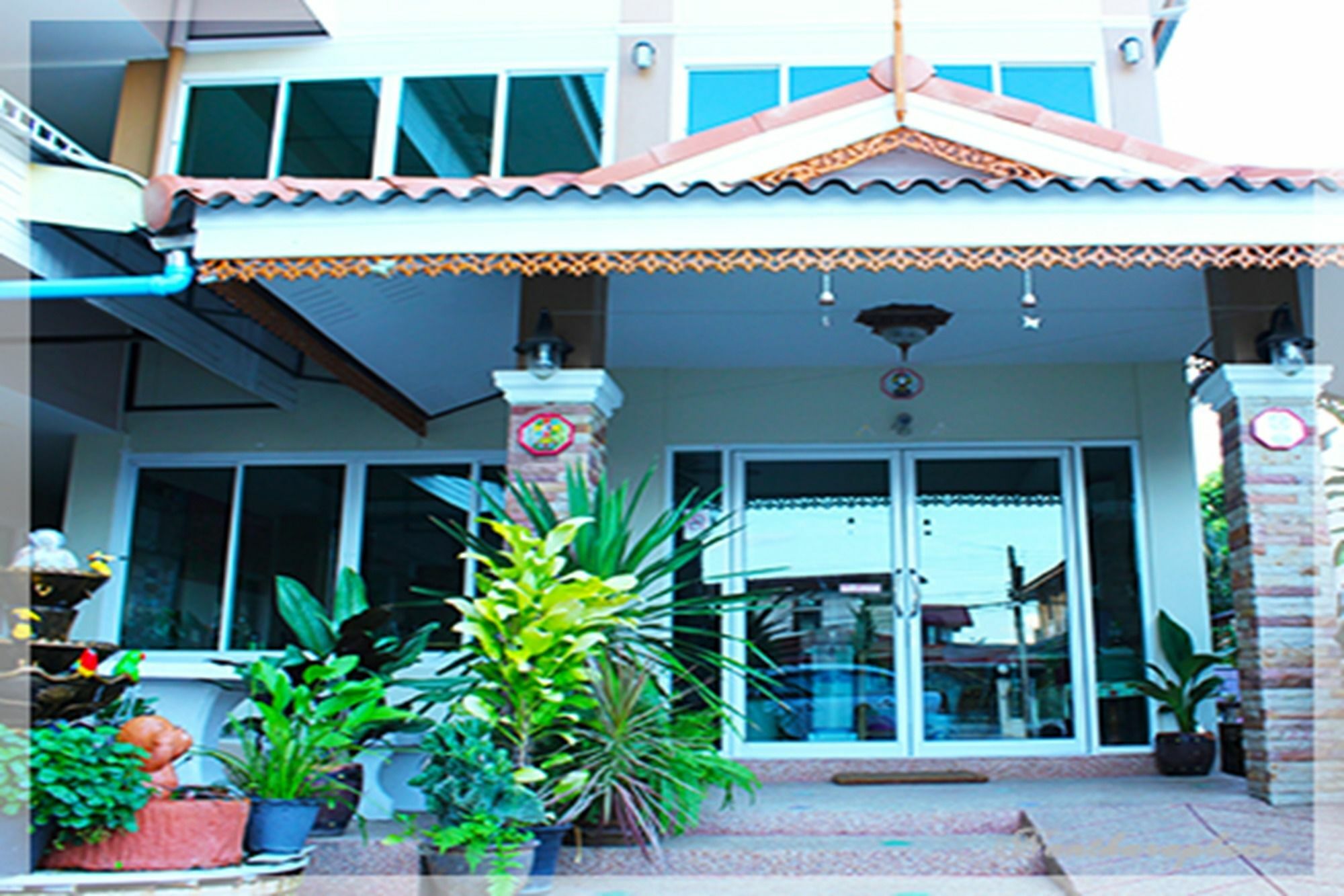 Nan Thara Place Exterior photo